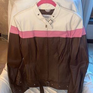 Pamela McCoy Womens leather jacket. Size: Medium